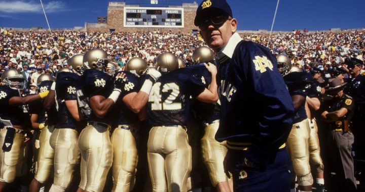 Legendary Coach Lou Holtz    What Makes A Happy Life