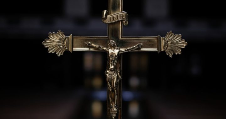 Why This Protestant Says Not To Make The Sign Of The Cross